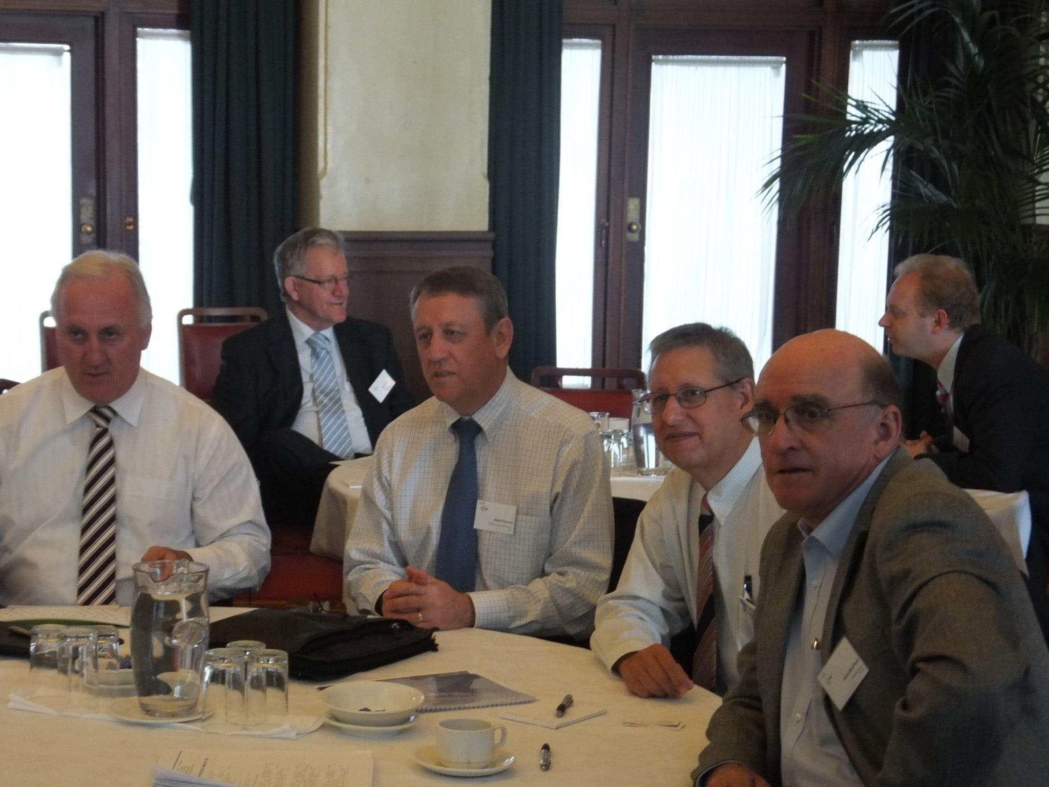 Phil Crosby (second from right) participates in ICCPM Major Complex projects Roundtable event – Canberra.