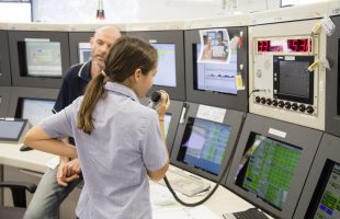 New Norcia Dish sends Perth kids’ messages to the cosmos