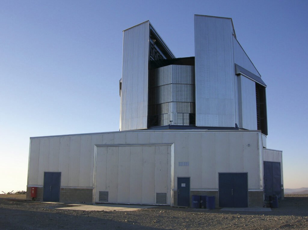 VISTA ― the Visible and Infrared Survey Telescope for Astronomy. Credit: ESO.